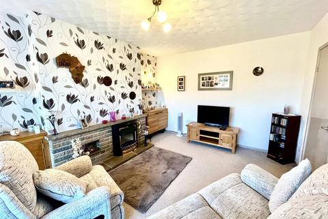 11 Dorset Close, Attleborough, NR17 2HW