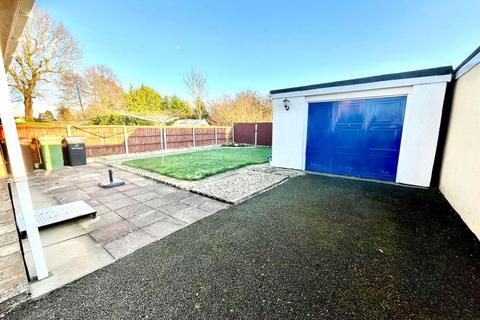 11 Dorset Close, Attleborough, NR17 2HW