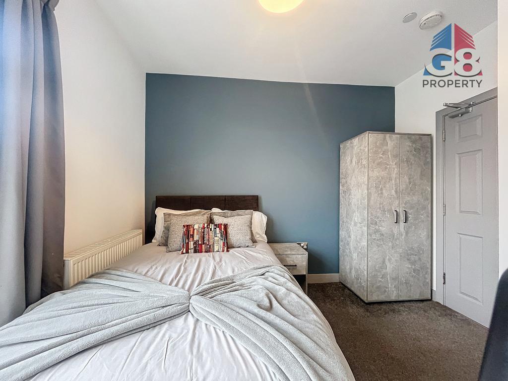 5 bed shared house   coronation road, doncaster d