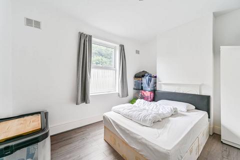 2 bedroom maisonette for sale, Ellison Road, Streatham Common, London, SW16