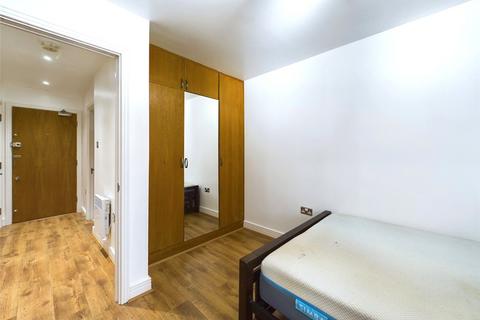 1 bedroom flat to rent, High Street, London E15