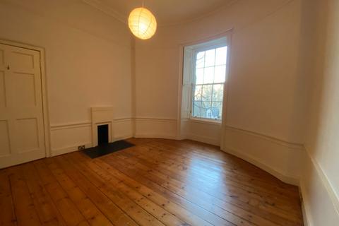 3 bedroom flat to rent, Gayfield Square, Broughton, Edinburgh, EH1