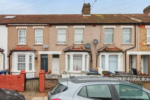 3 bedroom terraced house for sale, Queens Road, Southall, Middlesex, UB2