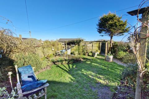 16 Troon Row, Breage, Helston, TR13 9PY