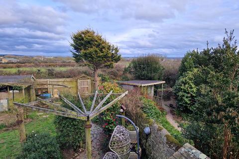 16 Troon Row, Breage, Helston, TR13 9PY