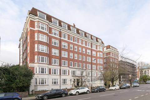 4 bedroom flat to rent, Warwick Gardens, London W14
