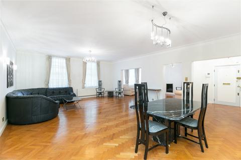 4 bedroom flat to rent, Warwick Gardens, London W14