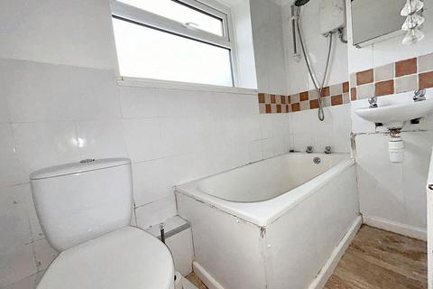 2 bedroom flat for sale, Northbourne Street, Gateshead, Tyne and Wear, NE8 4AE