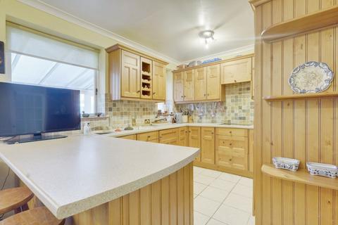 3 bedroom semi-detached house for sale, Barling Road, Southend-on-sea, SS3