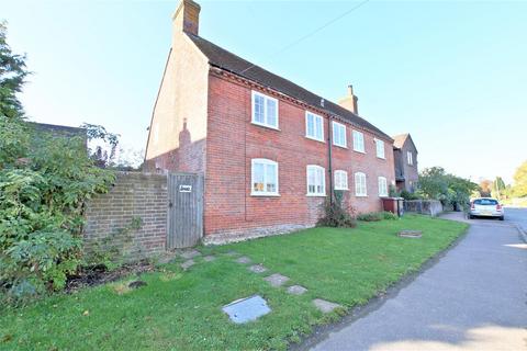 2 bedroom cottage to rent, Walton Lane, Bosham