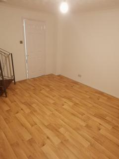 2 bedroom terraced house to rent, Cobbold Road, Haughgate Orchard, IP12