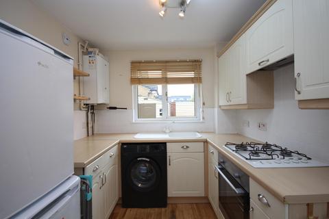 3 bedroom end of terrace house to rent, Elder Grove Avenue