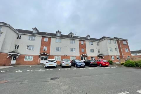 2 bedroom flat to rent, Turners Avenue