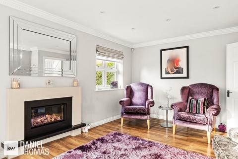 10 Rush Drive, Waltham Abbey, EN9 3YP
