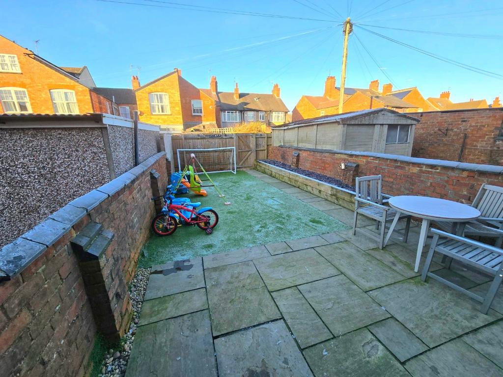 Media image 01