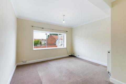 2 bedroom flat to rent, London Road, Portsmouth PO2