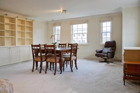 2 bedroom apartment for sale, Tortington Manor, Arundel