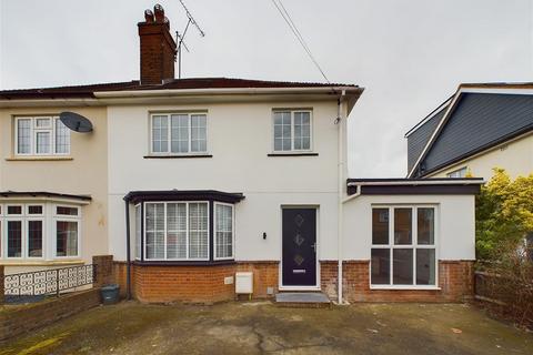 3 bedroom semi-detached house for sale, Avenue Road, Chelmsford