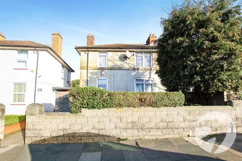 4 bedroom semi-detached house for sale, Eltham Hill, London, SE9