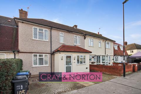 4 bedroom terraced house to rent, Chapman Road, Croydon, CR0