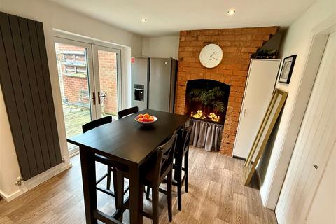9 Cranmore Road, Shirley, Solihull, B90 4PT