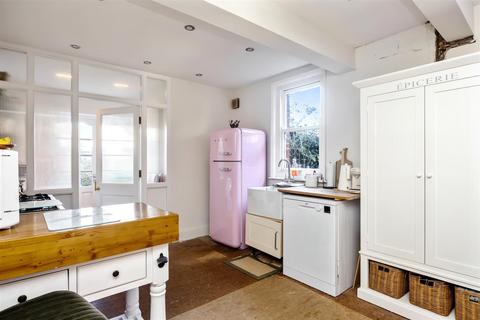 4 bedroom semi-detached house for sale, Rowlands Road, Worthing