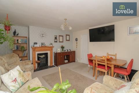 2 bedroom semi-detached bungalow for sale, Longfield Road, Grimsby DN34