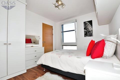 2 bedroom apartment for sale, Thames Street, Surrey TW18