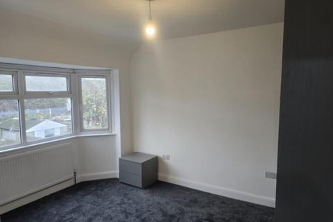 3 bedroom terraced house to rent, Park View, Wembley HA9