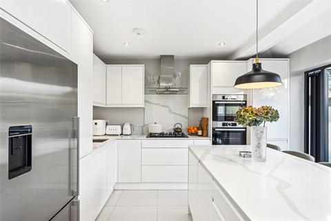9 Cleveland Road, London, W4 5HP
