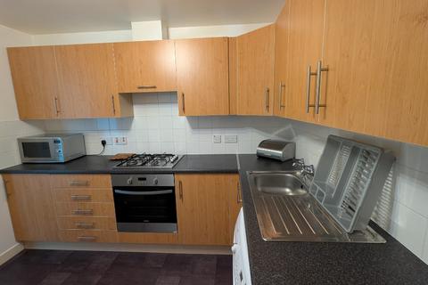 2 bedroom flat to rent, Handyside Place, Gorgie, Edinburgh, EH11