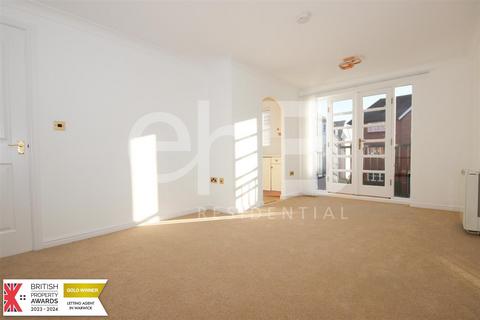 1 bedroom flat to rent, Executive Apartment, Warwick