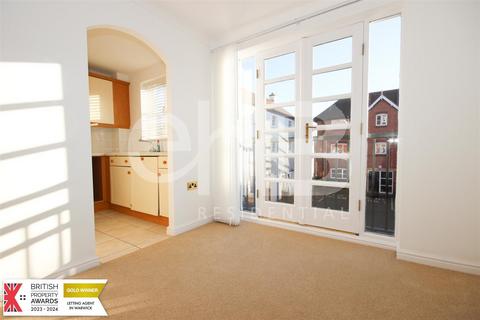 1 bedroom flat to rent, Executive Apartment, Warwick