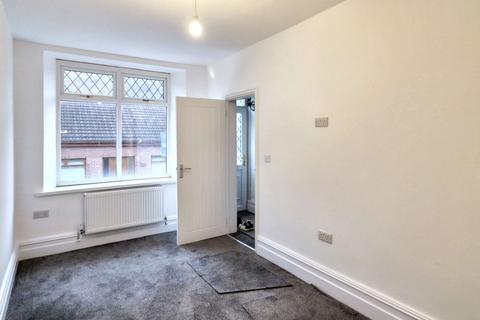 3 bedroom terraced house to rent, Elliots Town, New Tredegar NP24