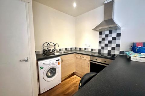 2 bedroom flat to rent, Johnson Street, Bilston WV14