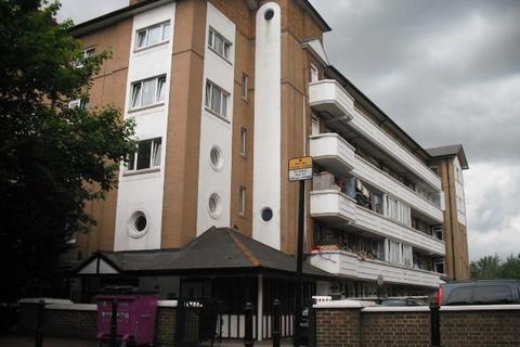 2 bedroom flat for sale, Globe Road, London E2