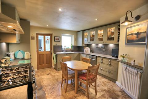 3 bedroom bungalow for sale, Calder Close, Bollington