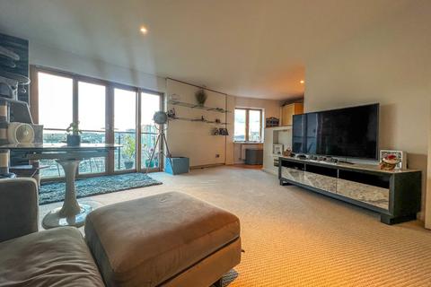 2 bedroom apartment for sale, Lockside, Portishead, Bristol, Somerset, BS20