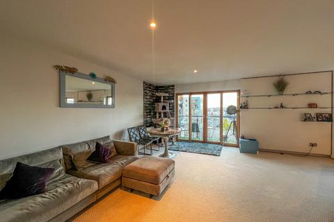 61 Lockside, Portishead, Bristol, BS20 7AF
