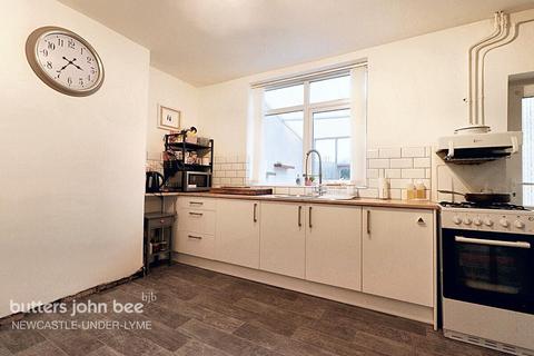 2 bedroom terraced house for sale, Reeves Avenue, Newcastle