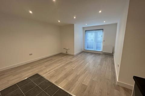 2 bedroom flat to rent, Portswood Road