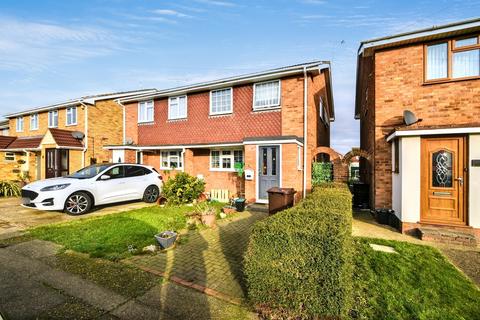 4 bedroom semi-detached house for sale, Canvey Island SS8