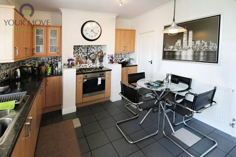 3 bedroom semi-detached house for sale, Arncliffe Road, West Yorkshire BD22