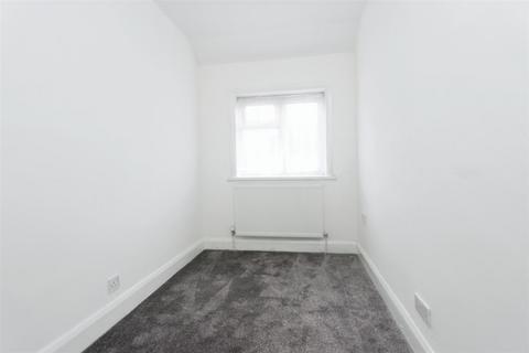 18 Barrow Grove, Sittingbourne, ME10 1LB