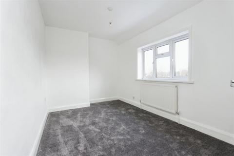 18 Barrow Grove, Sittingbourne, ME10 1LB