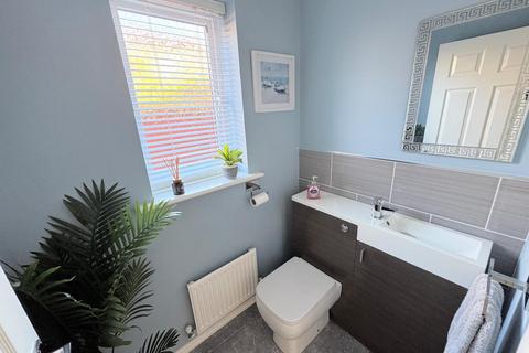 44 Gala Close, Hartlepool, TS25 1GB