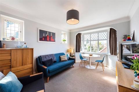 3 bedroom apartment for sale, Park Hill Court, Park Hill, London, W5