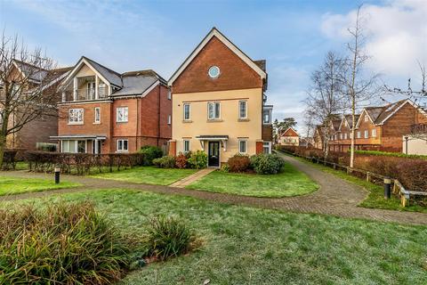 4 bedroom house for sale, MULBERRY WAY, ASHTEAD, KT21