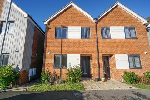 2 bedroom semi-detached house for sale, Faraday Drive, Hastings