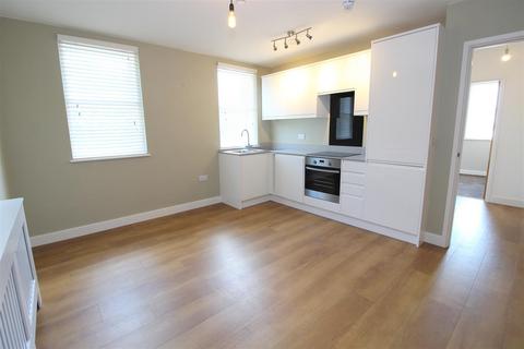 1 bedroom flat to rent, Porters Wood, St. Albans